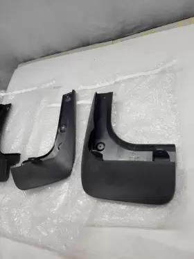 76622-0E020 TOYOTA Mudguard Highlander #3