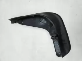 1KM-075-111 VOLKSWAGEN Tdi Front Right Splash Mud Guard Vw #2
