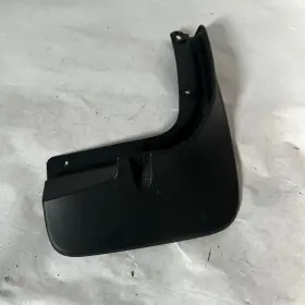 561-075-101 VOLKSWAGEN Rear Right Mud Flap Guard Splash