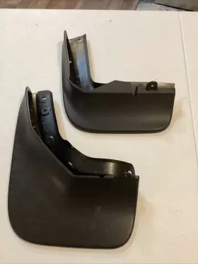 5C6-075-101 VOLKSWAGEN Front Rear Splash Guard Lh Jetta