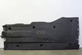 5Q0825202AD VOLKSWAGEN Taos Right Underbody Splash Shield MK7