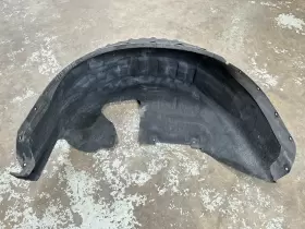 31333252 VOLVO Rear Left Wheel Fender Liner Splash Shield S60