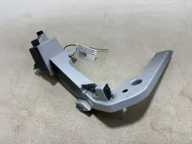32234762 VOLVO Front Right Wing Carrier Bracket
