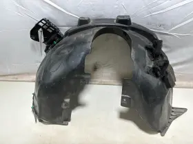 32241407 VOLVO Front Right Rh Driver Liner XC40 MK1 #2