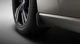 32351434 VOLVO Mudflaps Front