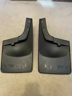 120020 WEATHERTECH Drill Mudflaps #2
