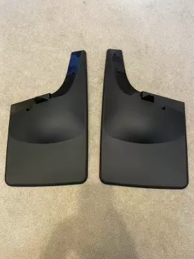 120020 WEATHERTECH Drill Mudflaps