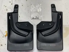 120100 WEATHERTECH Jl Rear Mudflaps Jeep