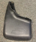 2003-2006 Chevy Avalanche Front Left Splash Guards 88959492 Used Oem. Fixed Price $20.00.
