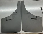 Oem Gm 14-19 Gmc Sierra 1500/2500/3500 Front Mud Guard Kit 22894862. Fixed Price $35.99.