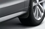 Genuine Land-rover Mudflaps - Sv-dynamic Front Black Vplxp0528. Fixed Price $198.41.