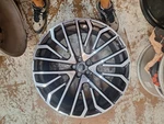 Audi Q8 Sq8 Factory Oem 23inch *single* (1) Wheel Rim 4m8601025bn Free Shipping. Fixed Price $1111.11.