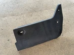 Mud Flap Right Audi Tt 8n Side Spoiler Fender End 8n0807548b. Fixed Price $23.56.
