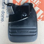 2000 - 2006 Toyota Tundra Front Right Rh Mud Guard Flap Oem. Fixed Price $50.00.