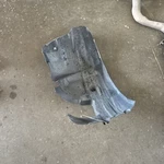 Bmw E9x N51 Lci Cic Xdrive At Front Right Fender Rear Splash Shield 51717154412. Fixed Price $74.65.