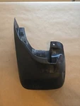 2003-2005 Honda Pilot Front Right Splash Guard Mudflap Black Oem 75810-s9v-l-fr. Fixed Price $33.00.